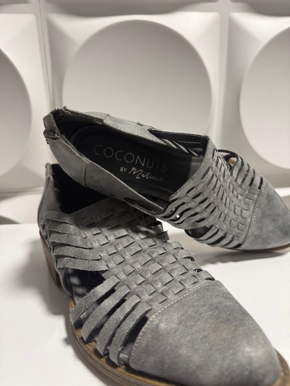 Coconuts by Matisse Grey Woven Suede Women’s heels